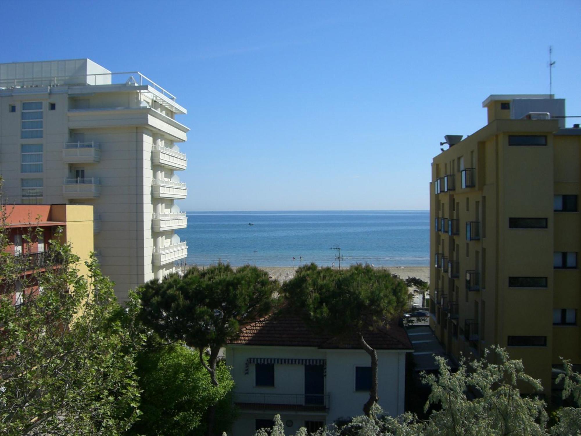 Hotel Taunus - Vista Mare Riccione Exterior foto
