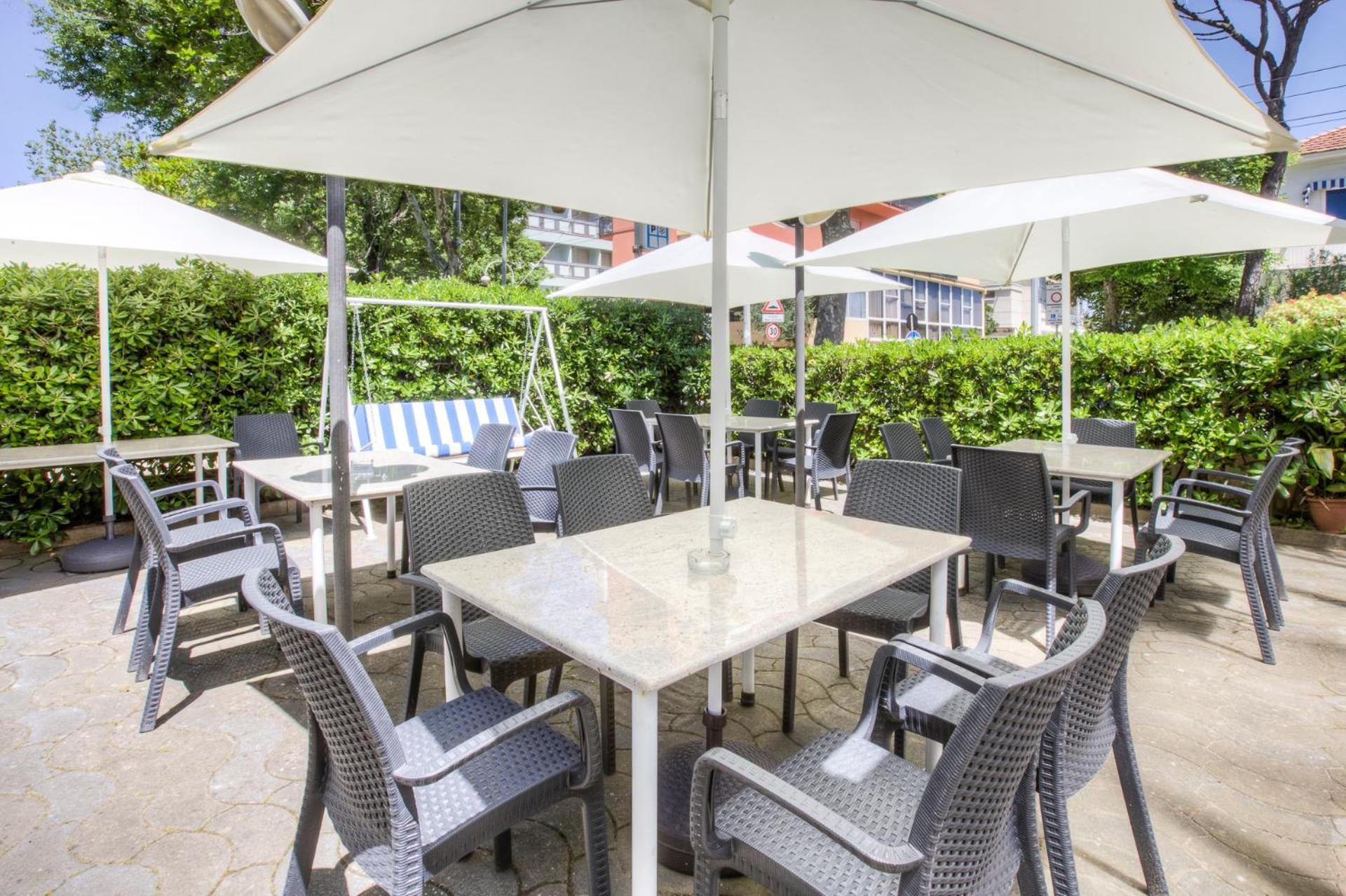 Hotel Taunus - Vista Mare Riccione Exterior foto