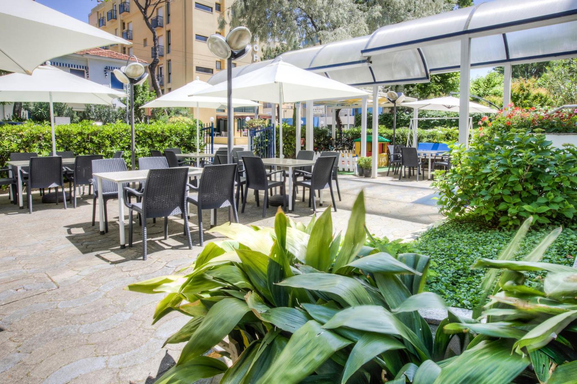 Hotel Taunus - Vista Mare Riccione Exterior foto