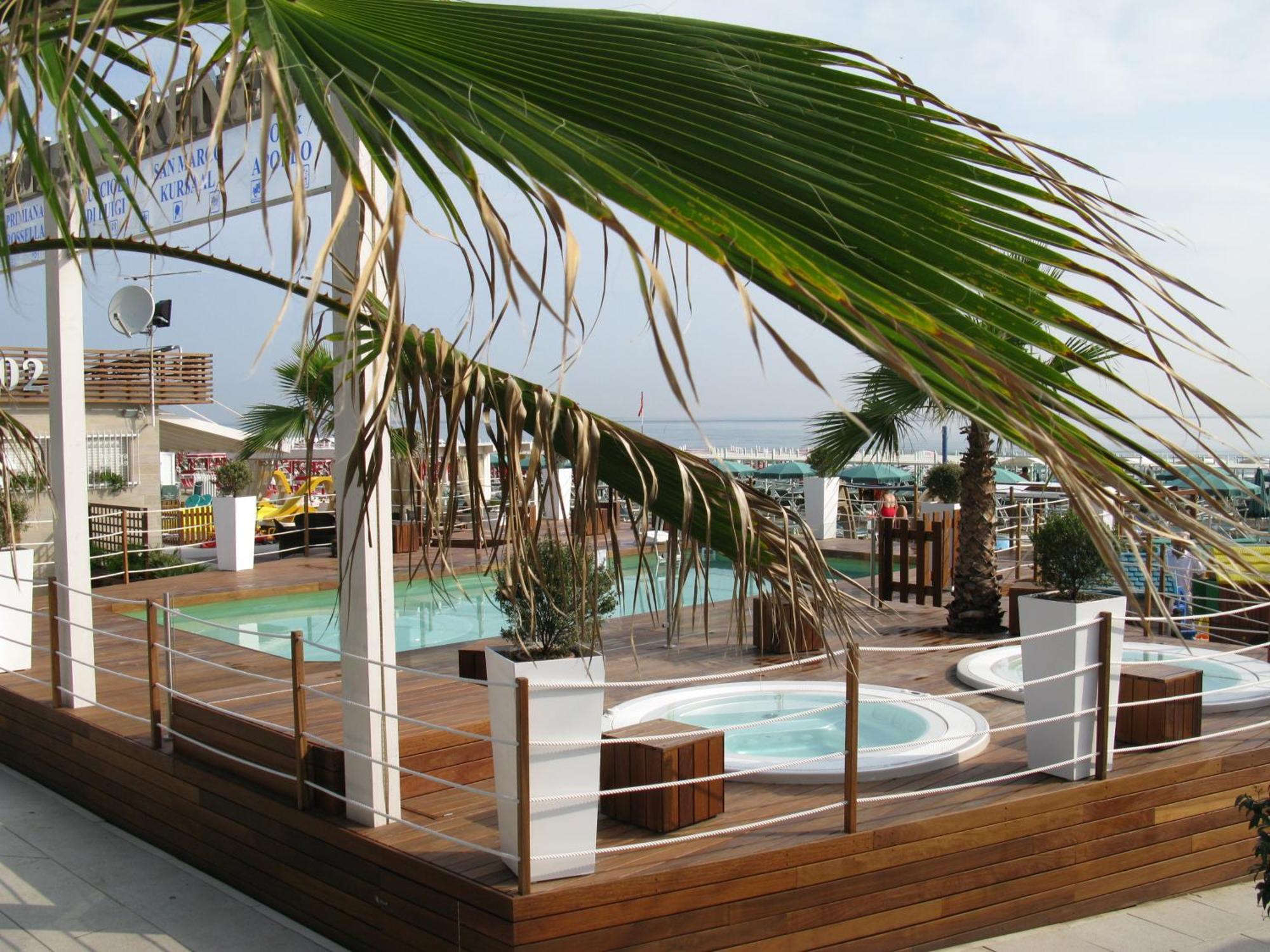 Hotel Taunus - Vista Mare Riccione Exterior foto